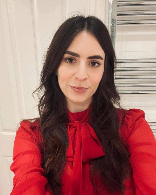 Celebrities And Their Extremely Sexy Siblings