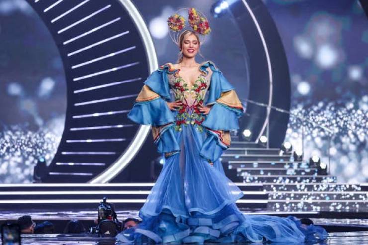 “Miss Universe” Contestants Wearing Their National Costumes