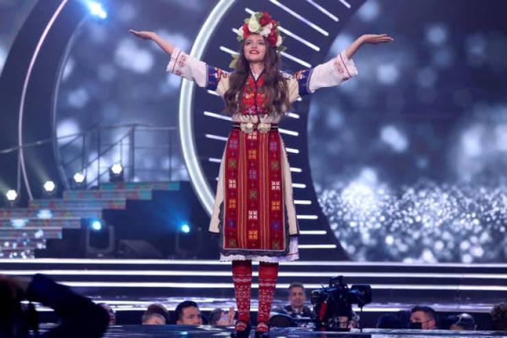 “Miss Universe” Contestants Wearing Their National Costumes