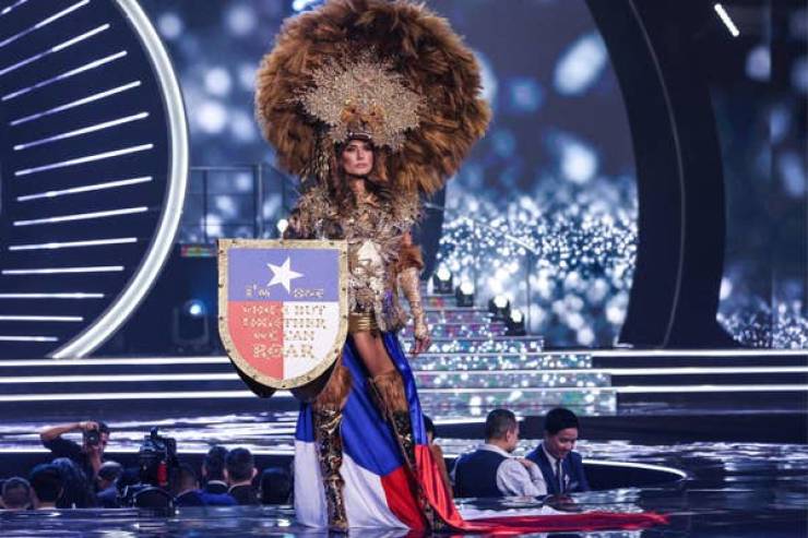 “Miss Universe” Contestants Wearing Their National Costumes