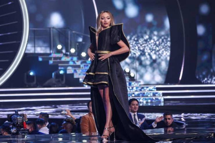 “Miss Universe” Contestants Wearing Their National Costumes