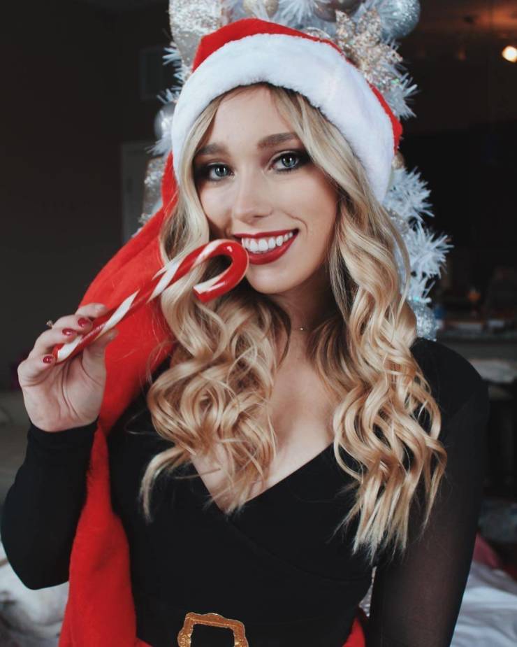 Both Festive AND Sexy!