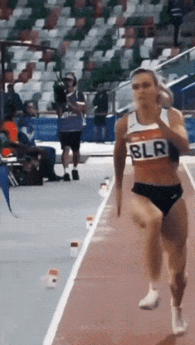 dirty minds only 32 gifs 5.html - 1 HD GIF | Premium Gallery 2021