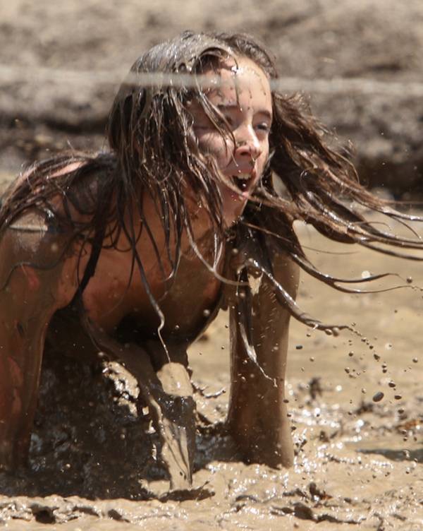 These Girls Are Very Dirty! Literally!