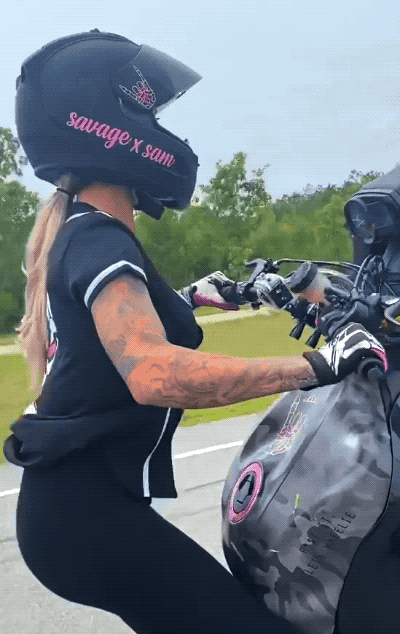 sam cook hotness on two wheels 22 gifs 4.html - 1 HD GIF | Premium Gallery 2022