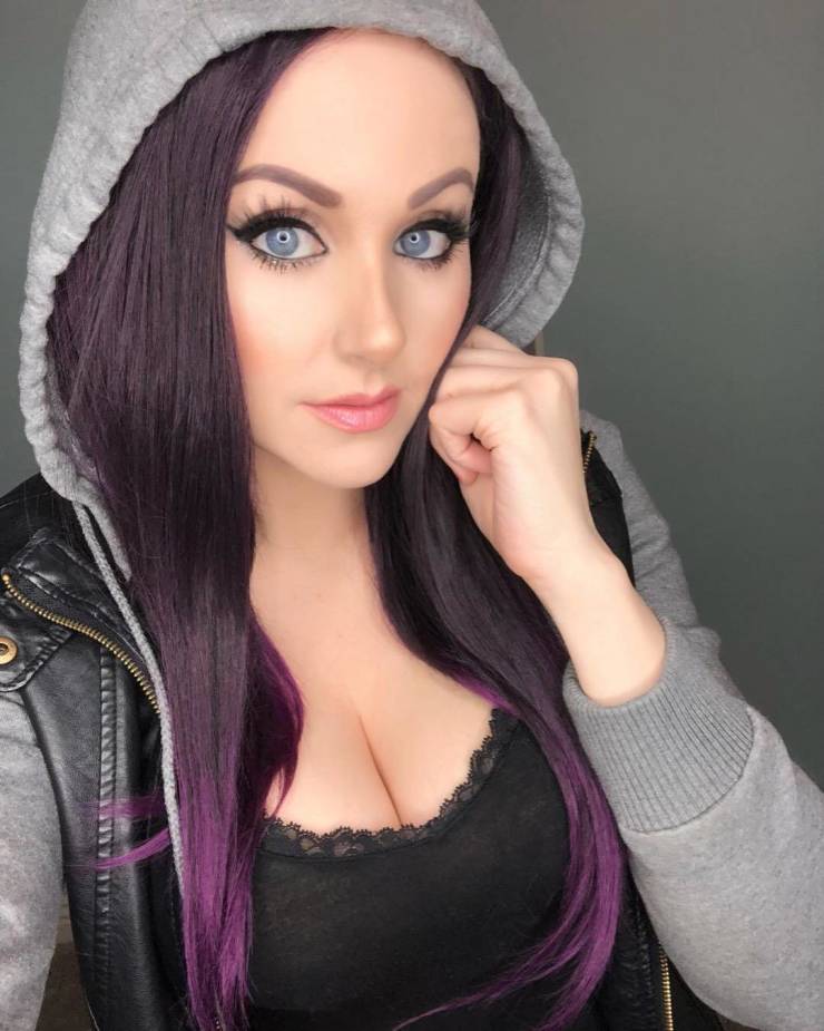 Dyeing To See These Girls?