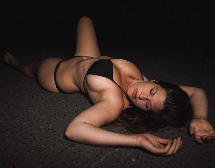 Fancy Some Side Boobs?