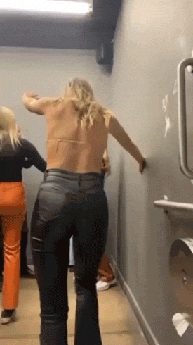 these are some sexy fails 30 gifs 8.html - 1 HD GIF | Premium Gallery 2022