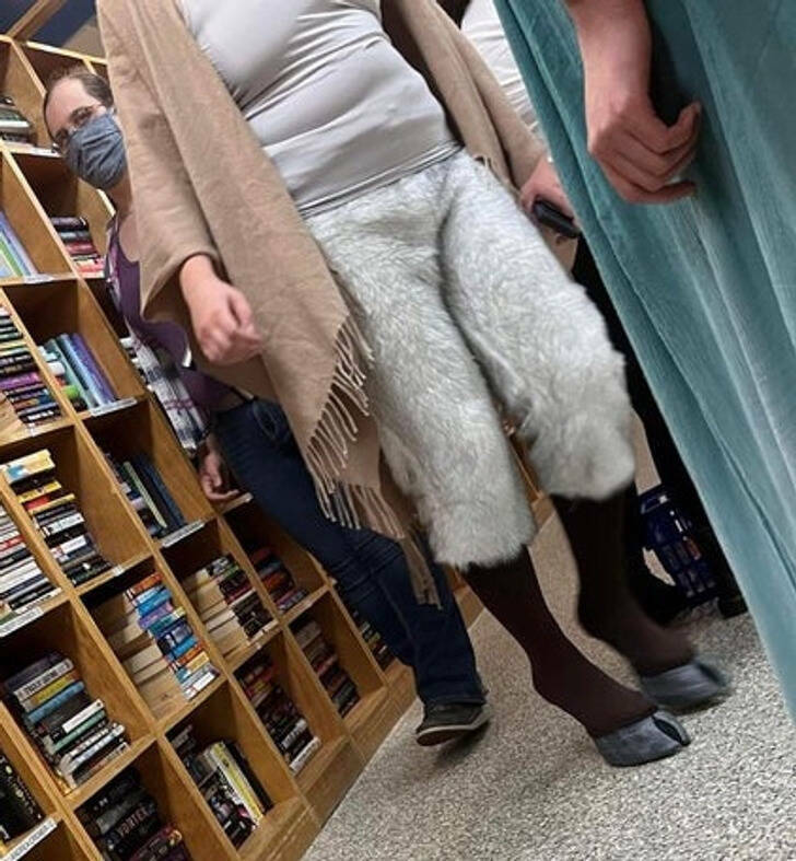 Weirdness… Tons Of Weirdness…