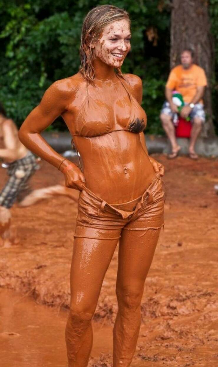 Look At These Dirty Girls!