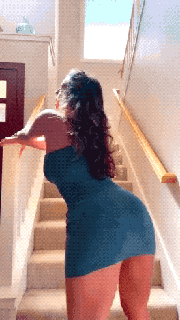 hot girls are here for you 42 gifs 3.html - 1 HD GIF | Premium Gallery 2022