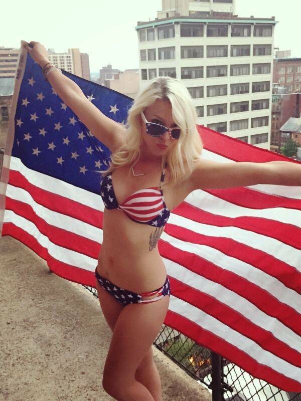 American Women – So Sexy, So Independent!