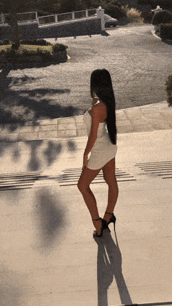 those dresses are really nice 55 gifs 6.html - 1 HD GIF | Premium Gallery 2022