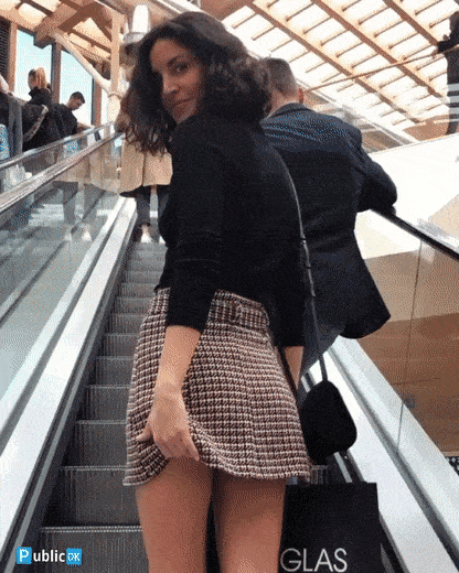 hot girls are here for you 42 gifs 5.html - 1 HD GIF | Premium Gallery 2022