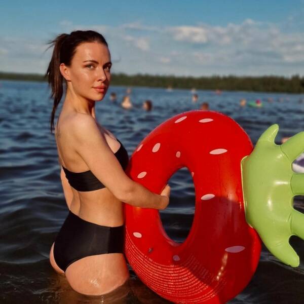 A Booty-full Collection Of Girls