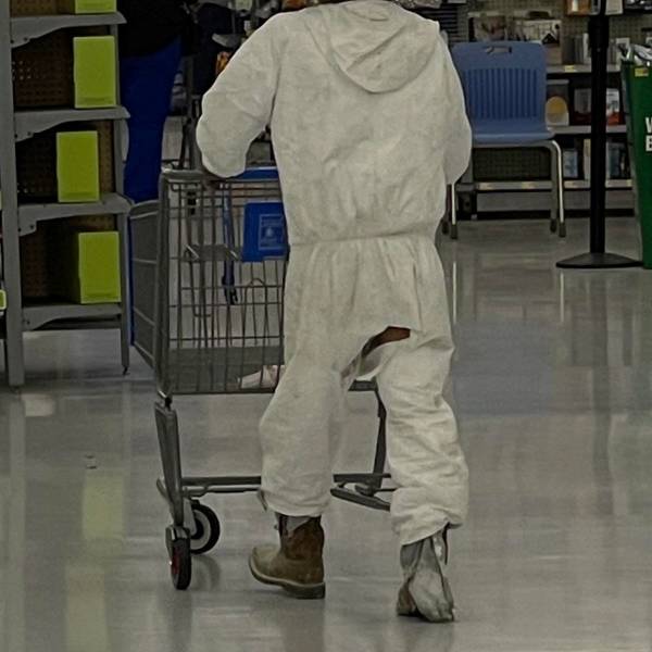 walmart is a wild place 44 pics 18.html - 44 HD Photos | Premium Gallery 2022