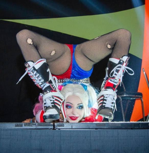 Cosplay? No, Sexy Cosplay!