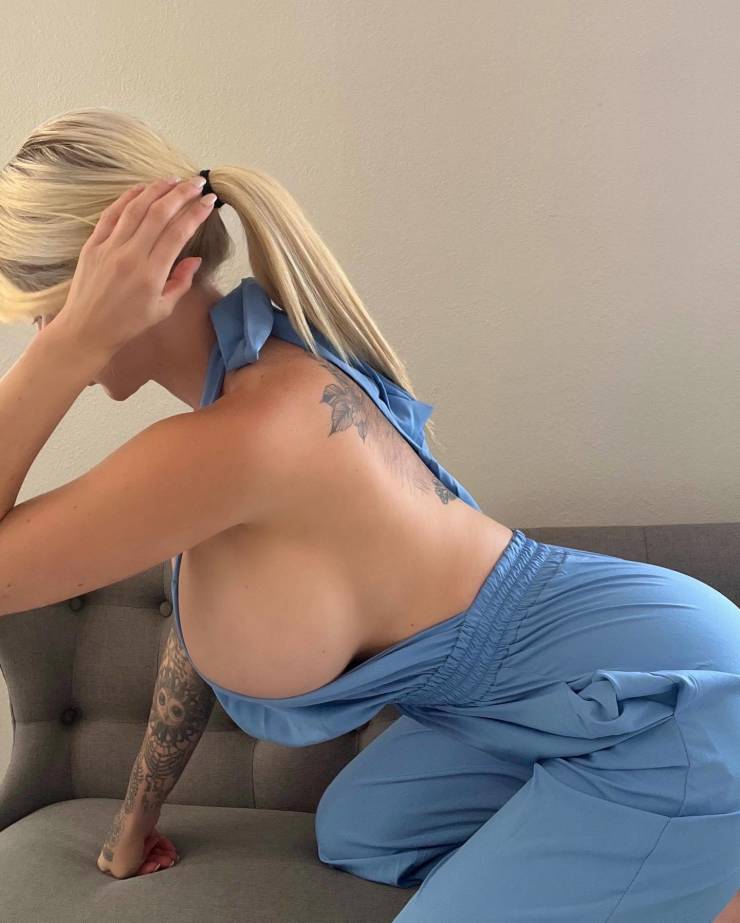 Side Boob Extravaganza