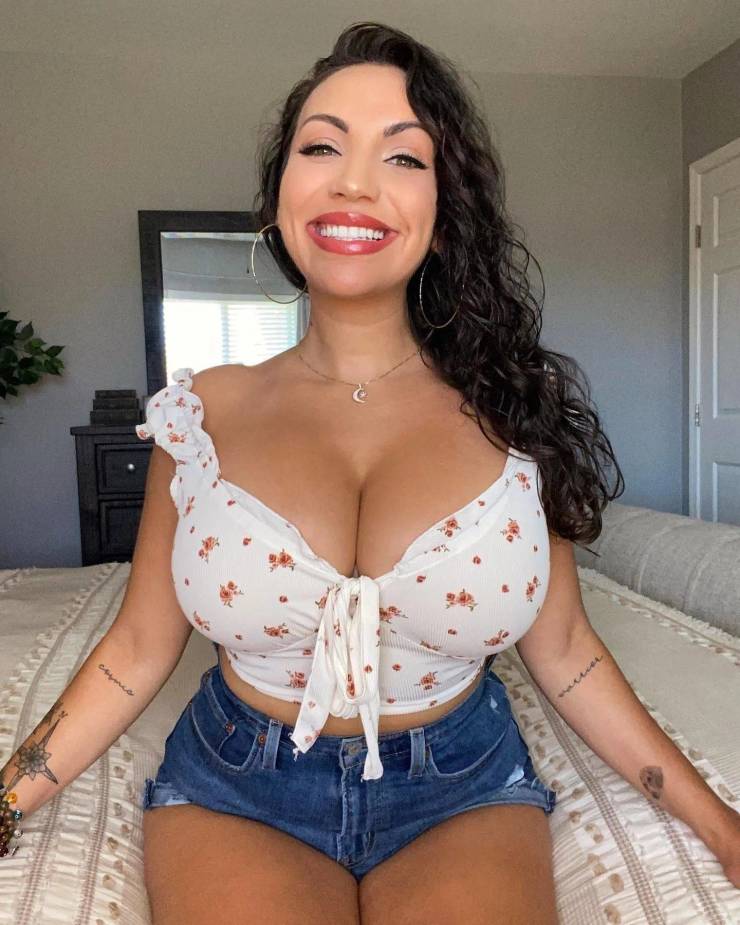 big boobs only 52 pics 20.html - 52 HD Photos | Premium Gallery 2022