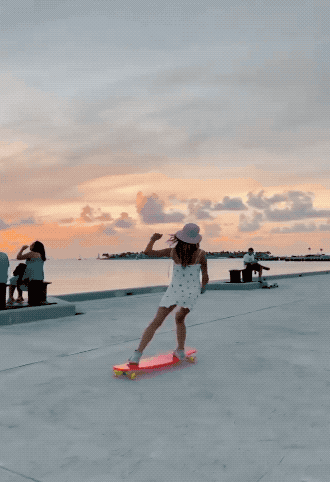 hot girls and their spicy wins 30 gifs 6.html - 1 HD GIF | Premium Gallery 2022