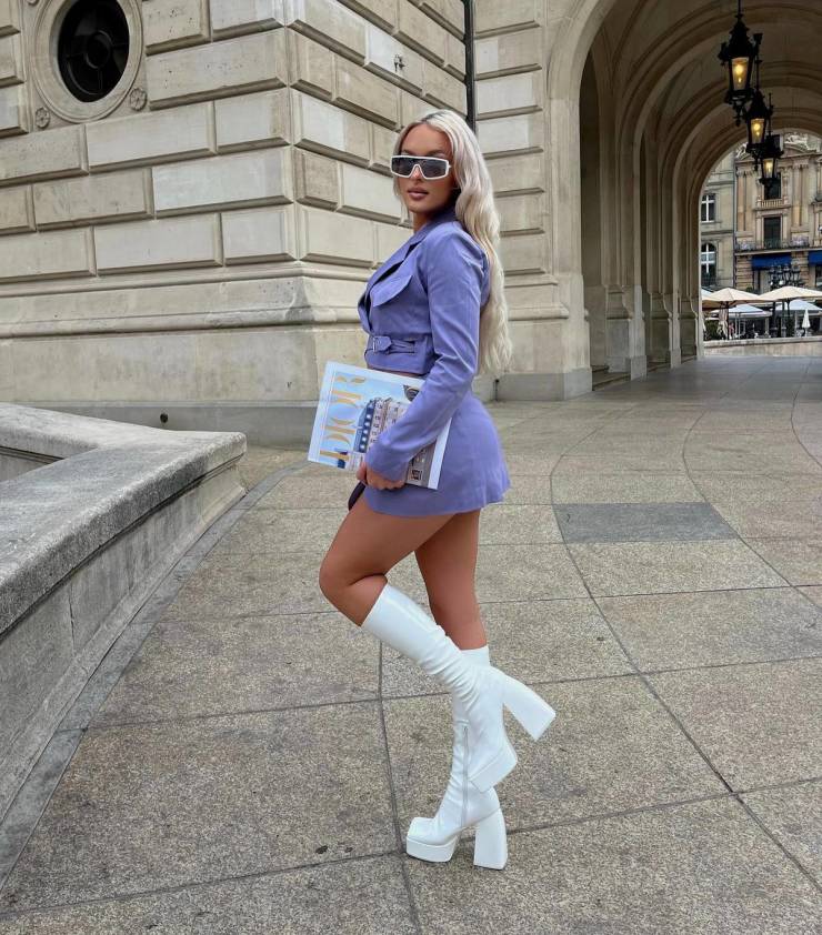 those legs are sooo long 47 pics 16.html - 47 HD Photos | Premium Gallery 2022