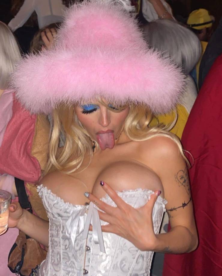 grownup corner 60 pics 7.html - 60 HD Photos | Premium Gallery 2022