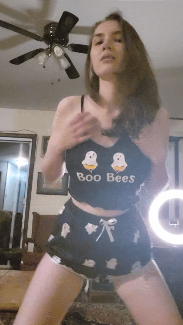 hot girls are here for you 42 gifs 2.html - 1 HD GIF | Premium Gallery 2022