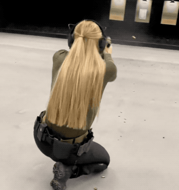 sexy girls with some real gun skills 30 gifs 2.html - 1 HD GIF | Premium Gallery 2022