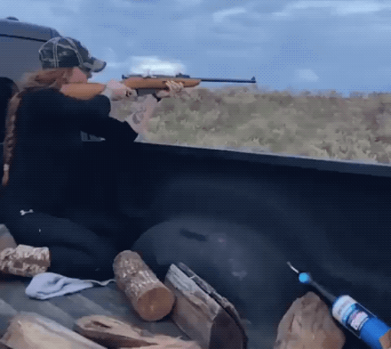 sexy girls with some real gun skills 30 gifs 2.html - 1 HD GIF | Premium Gallery 2022