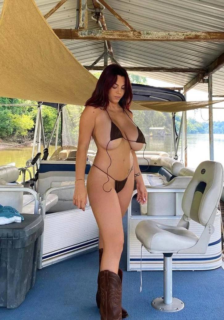 their tops are so strong 48 pics 21.html - 48 HD Photos | Premium Gallery 2022