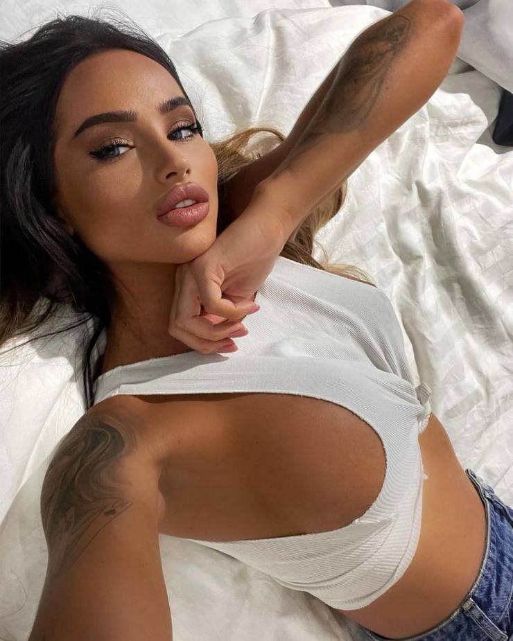 the beauty of side boobs 49 pics 14.html - 49 HD Photos | Premium Gallery 2022