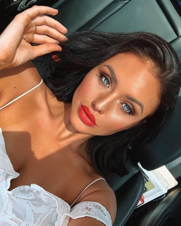 What’s That Lipstick Shade?