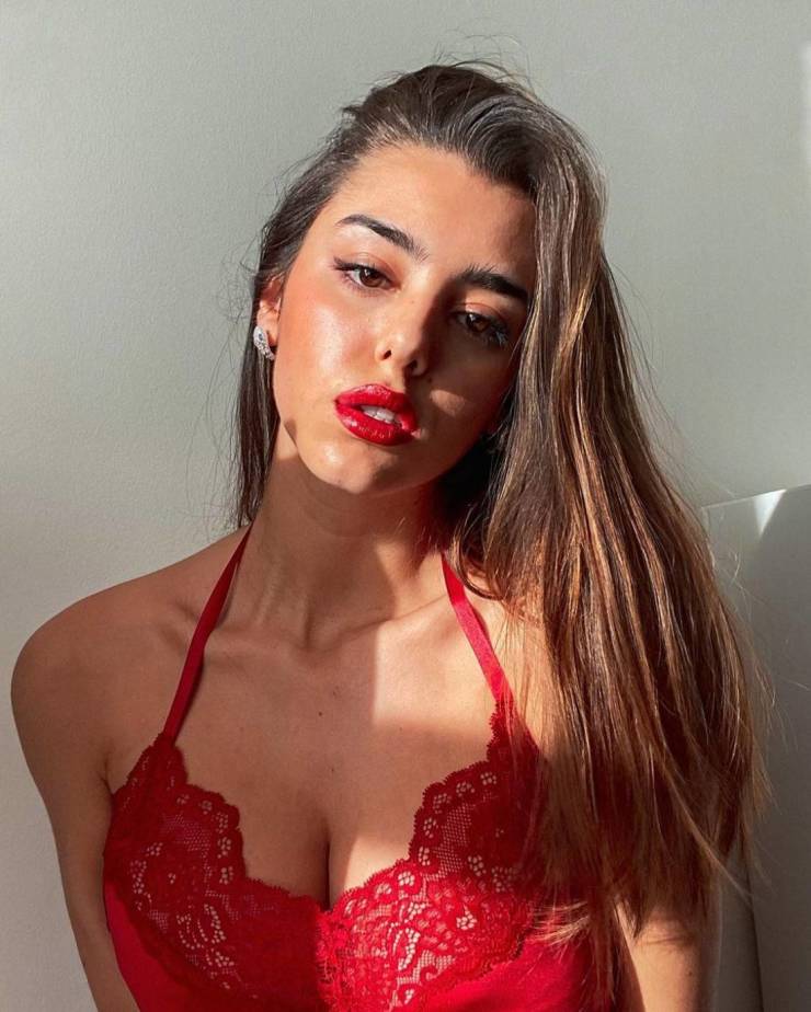 What’s That Lipstick Shade?