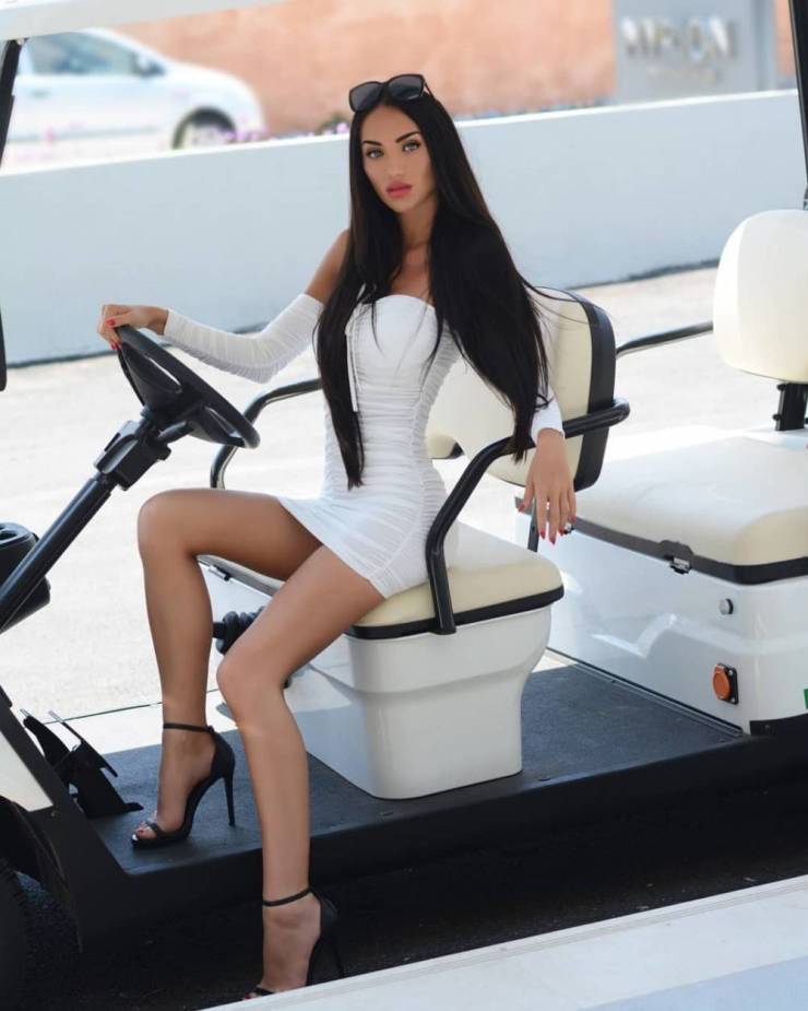 These Dresses Look Mighty Fine!