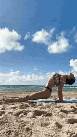 hot girls are here for you 42 gifs 6.html - 1 HD GIF | Premium Gallery 2022