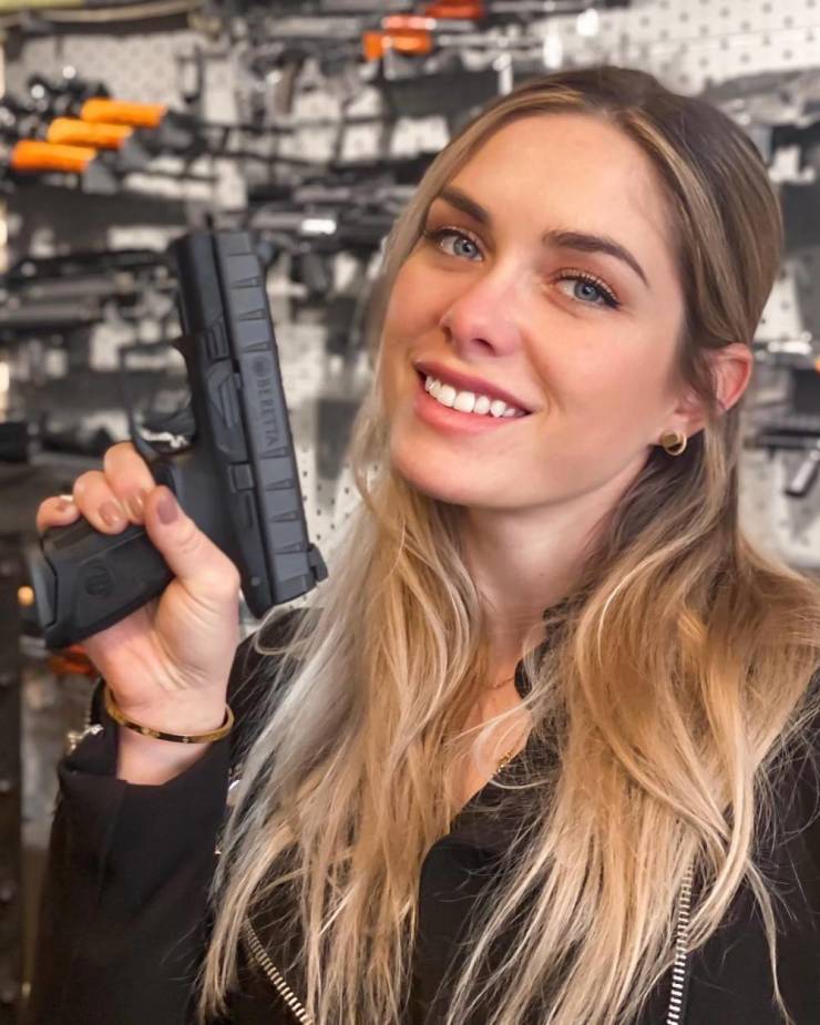 guns out 49 pics 22.html - 49 HD Photos | Premium Gallery 2022