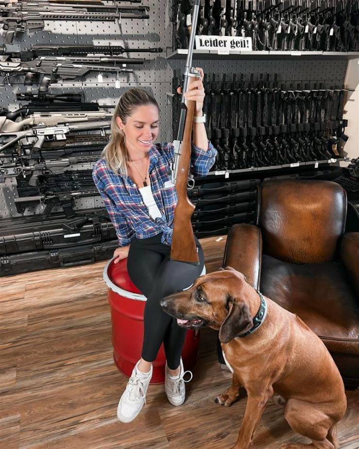 guns out 49 pics 22.html - 49 HD Photos | Premium Gallery 2022