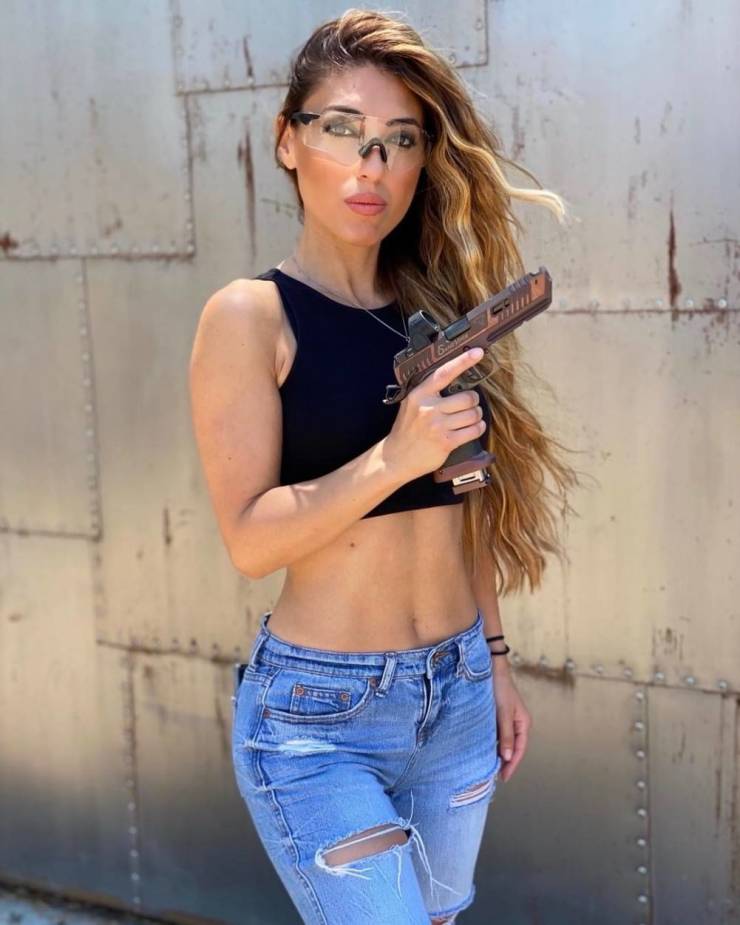 guns out 49 pics 22.html - 49 HD Photos | Premium Gallery 2022