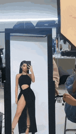 their legs are soo long 52 gifs 3.html - 1 HD GIF | Premium Gallery 2022