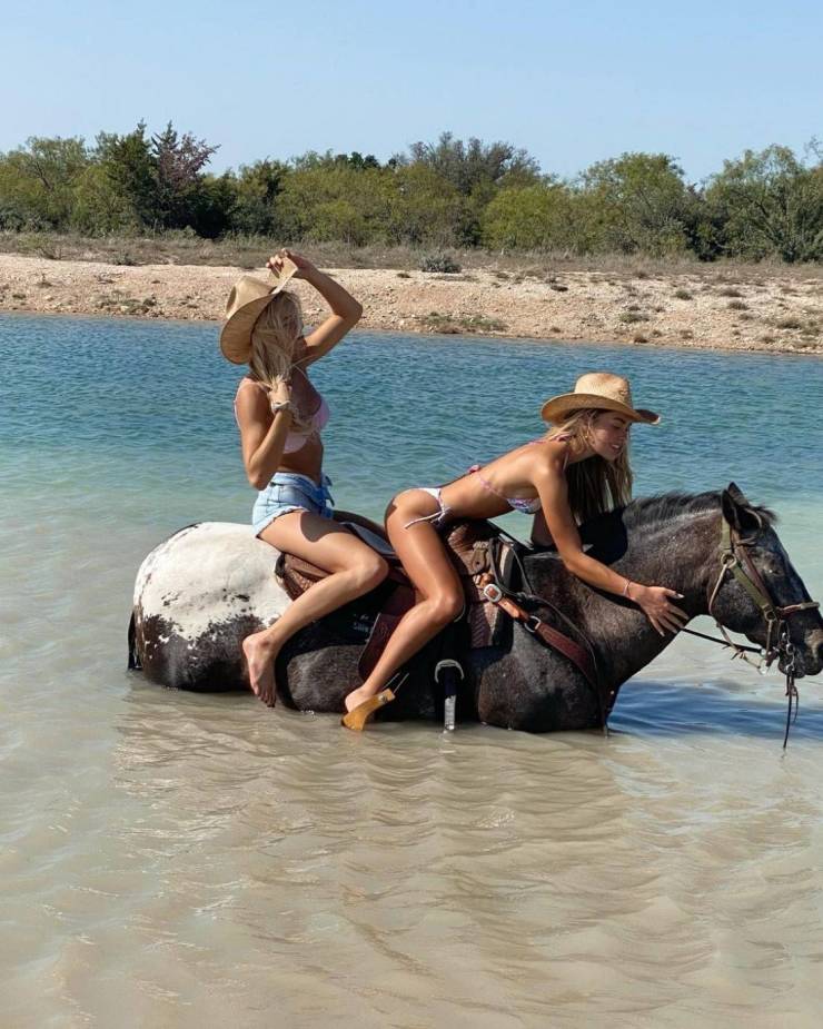 girls love having fun 56 pics 2.html - 56 HD Photos | Premium Gallery 2023