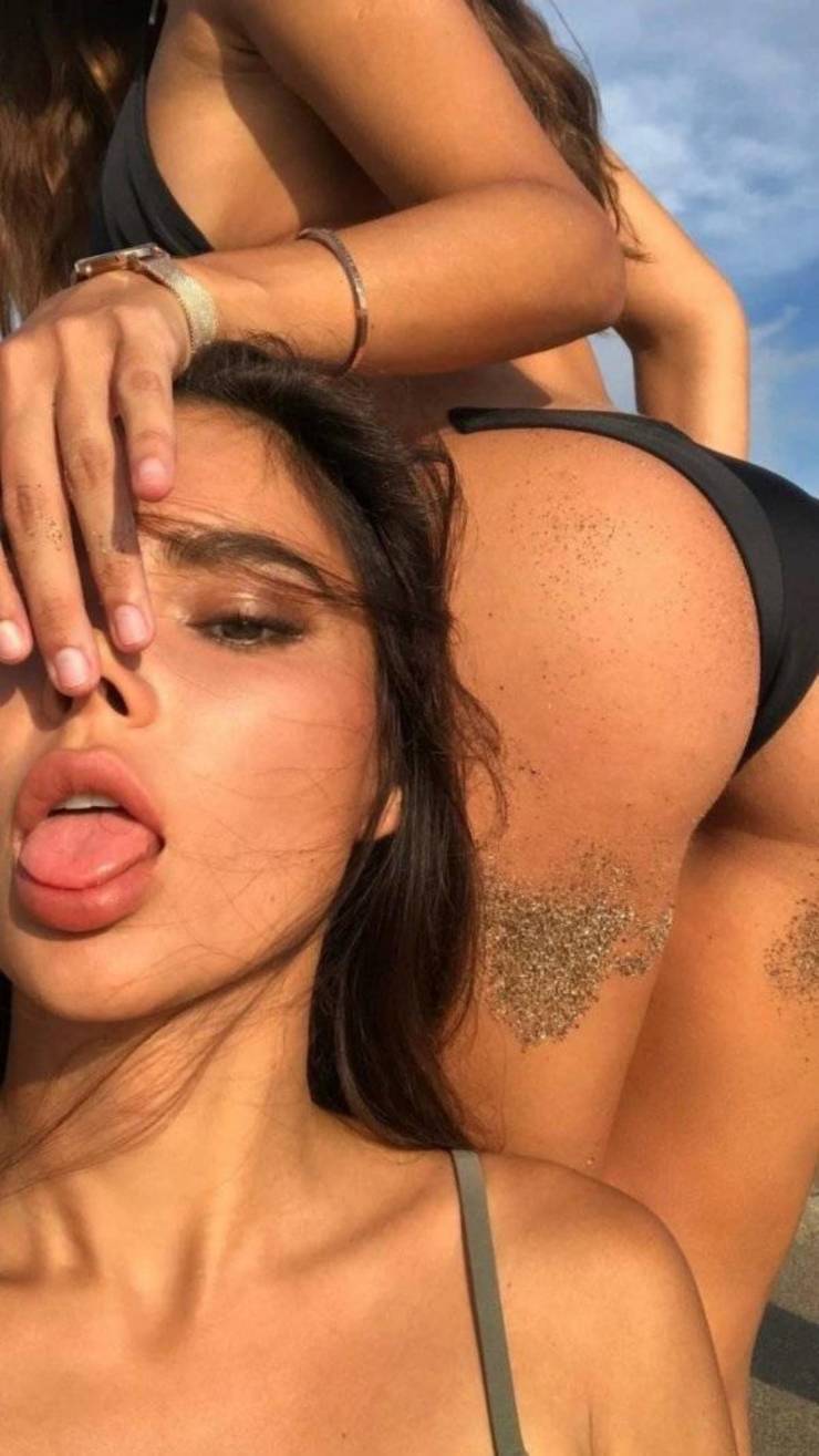 girls love having fun 56 pics 2.html - 56 HD Photos | Premium Gallery 2023