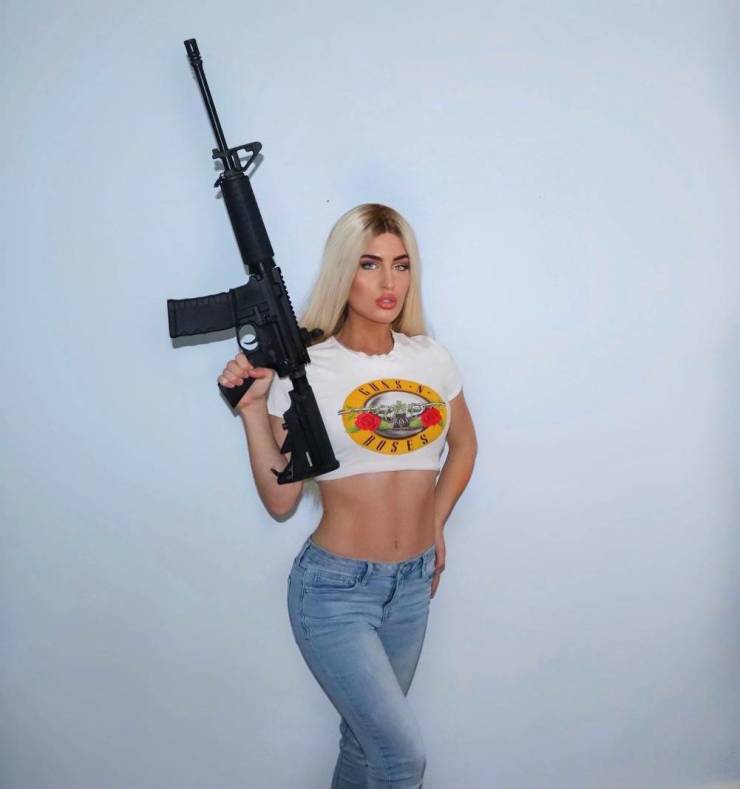Guns And Girls: A Powerful Combination