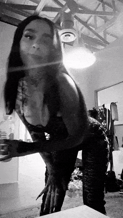 girls love having fun 42 gifs 6.html - 1 HD GIF | Premium Gallery 2023