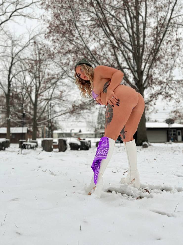 Just Some Winter Hotness