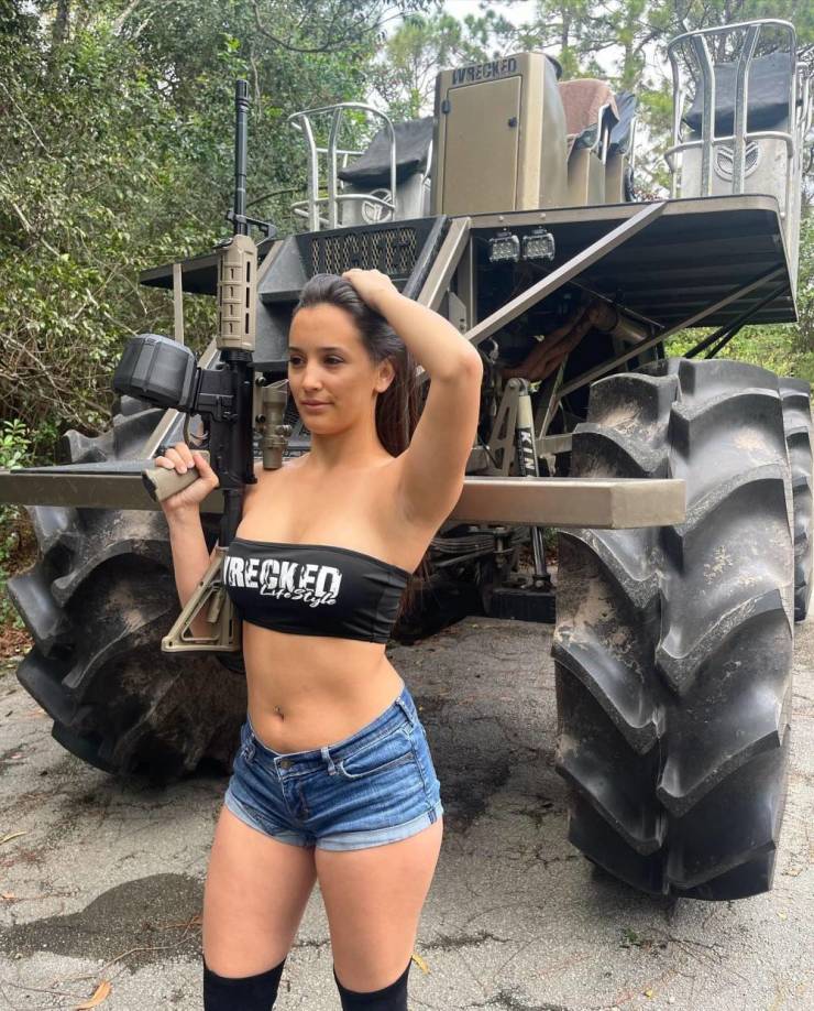 Guns And Girls: A Powerful Combination