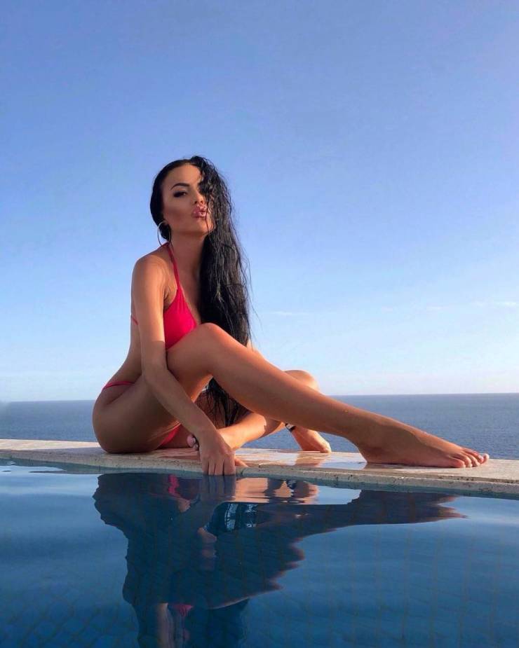 those legs are sooo long 63 pics 18.html - 63 HD Photos | Premium Gallery 2023