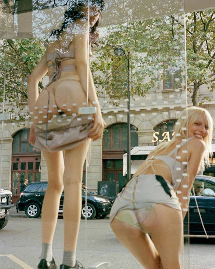 girls having fun 56 pics 2.html - 56 HD Photos | Premium Gallery 2023