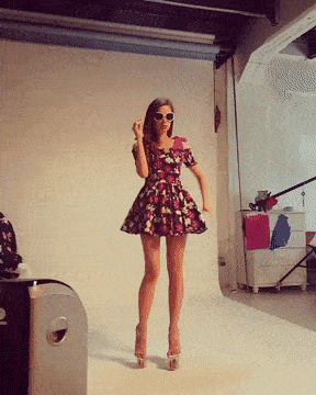their legs are soo long 38 gifs 5.html - 1 HD GIF | Premium Gallery 2023