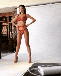 ohthose legs 45 gifs 4.html - 1 HD GIF | Premium Gallery 2023