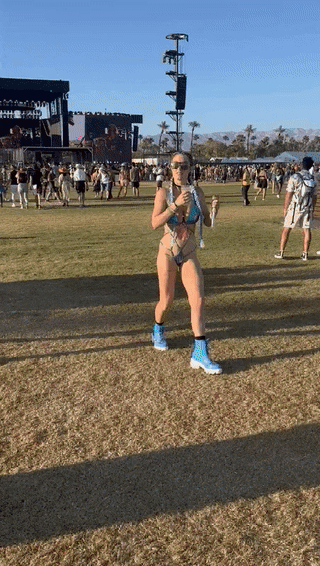 sexy music festival girls 35 pics 8 gifs 3.html - 35 HD GIF | Premium Gallery 2023